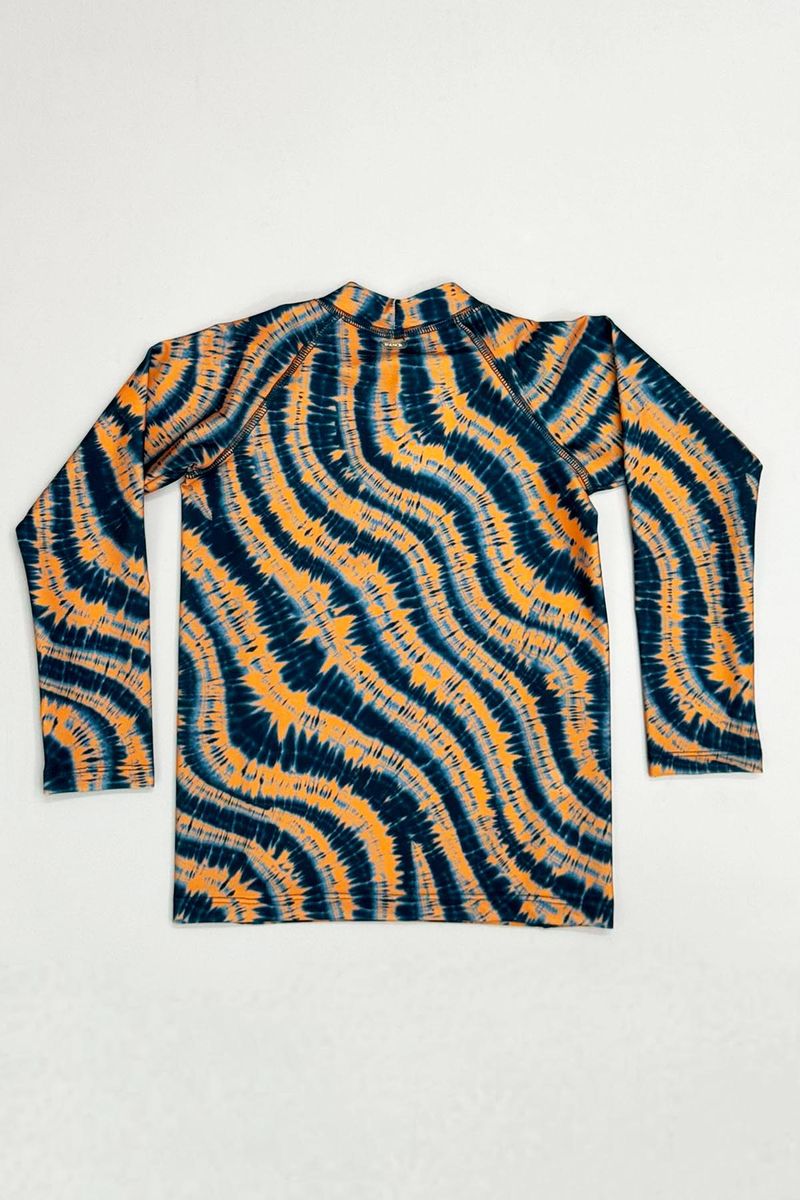 Remera-Surf-Batik