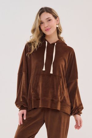 Buzo de plush con capucha Cozy