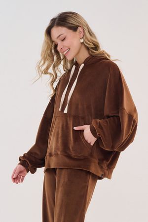 Buzo de plush con capucha Cozy