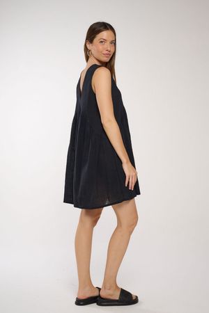 Vestido Sin Mangas Con Recorte Daydream